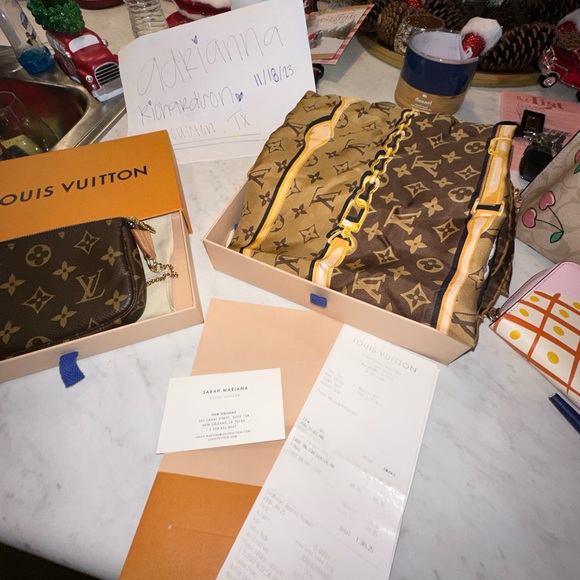 *AUTHENTIC* - Picture 11 of 15